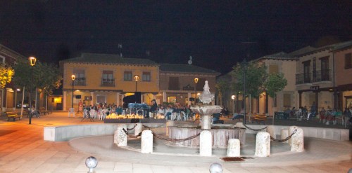 fuente con concierto