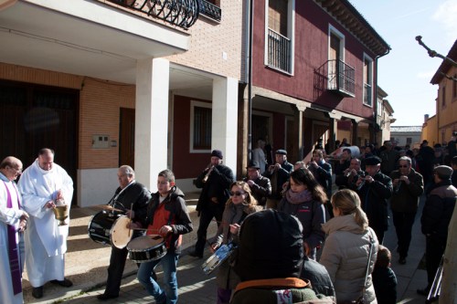 Procesion con musica